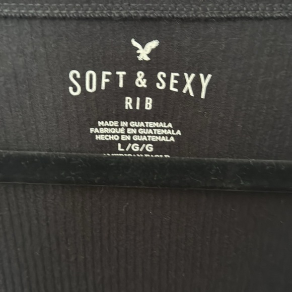 AE Top - Picture 3 of 3